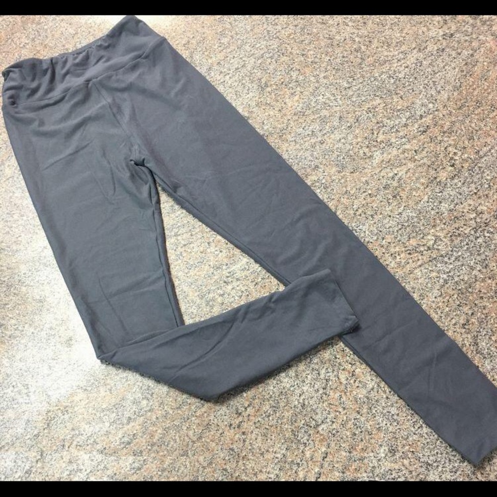 LuLaRoe gray soft leggings sz Tween (10-14) EUC